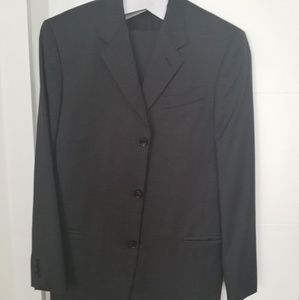 Donna Karen Italian suit